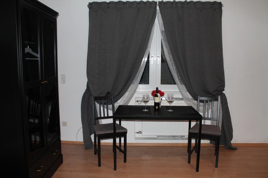 Fair Trade Apartment Дюссельдорф Экстерьер фото